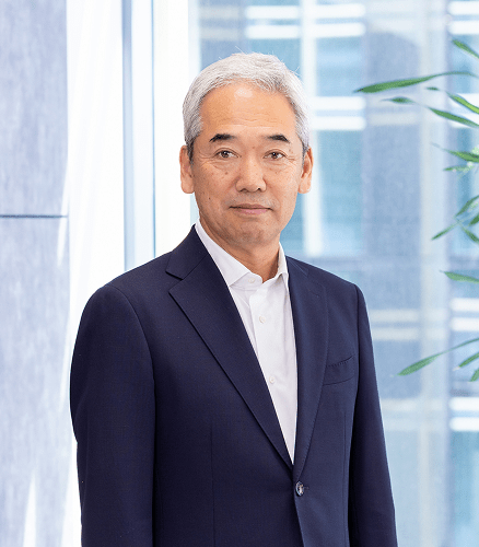 取締役副社長　グローバル本部長　石附武積