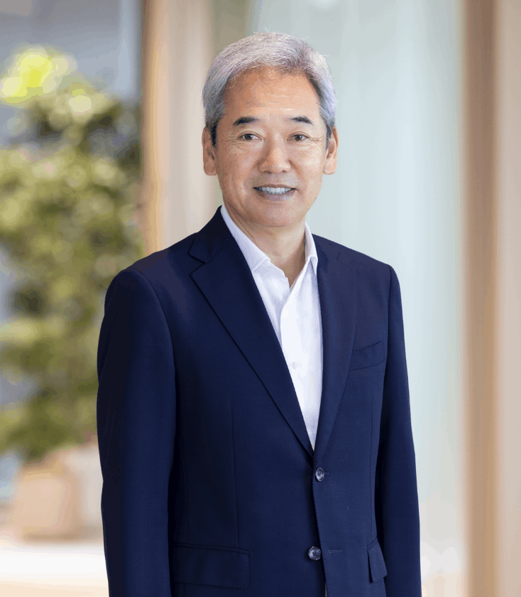 取締役副社長　国際事業本部長　石附 武積